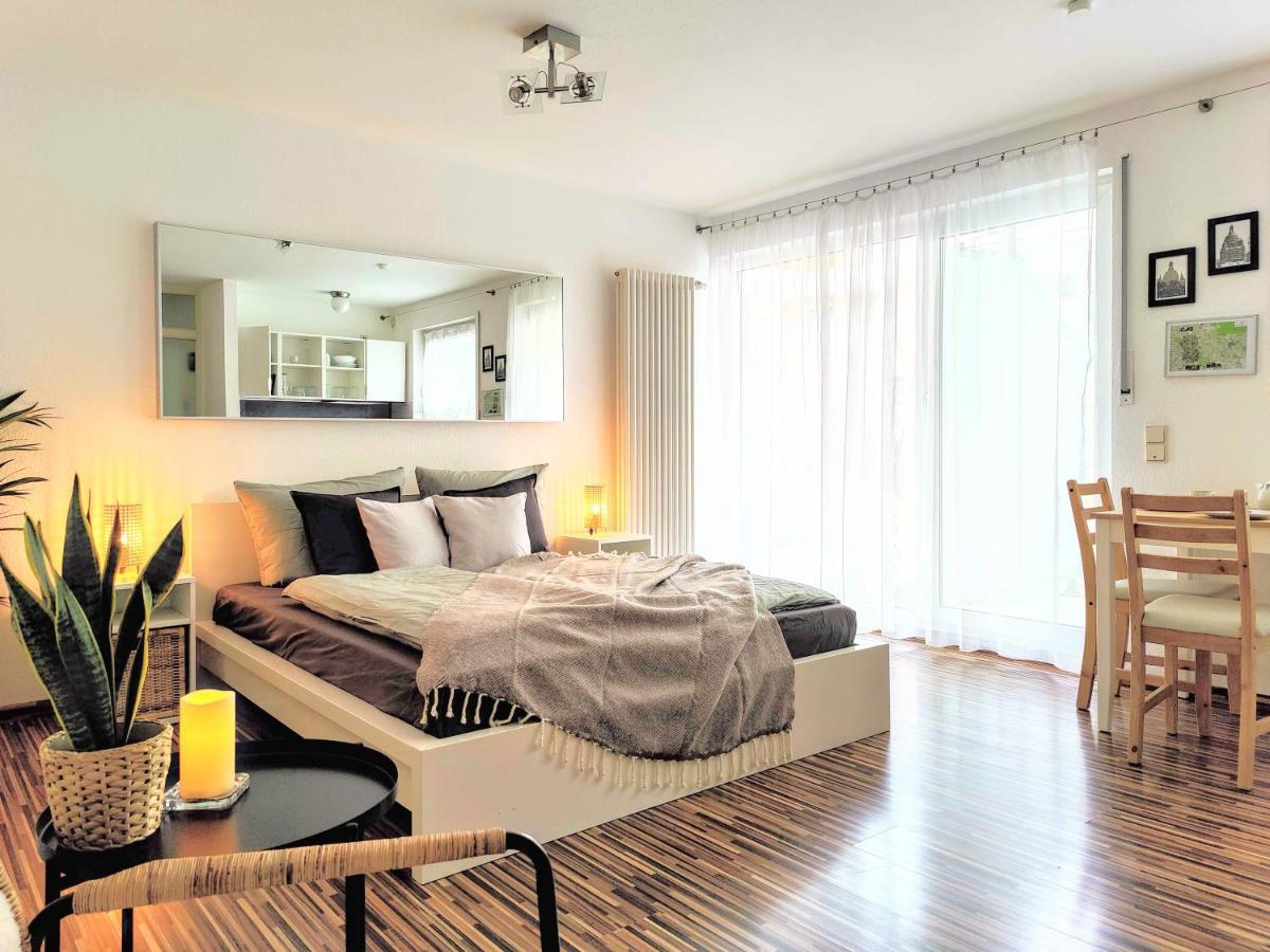 Gemuetliche Ferienwohnung In Ruhiger Lage Dresden Buitenkant foto