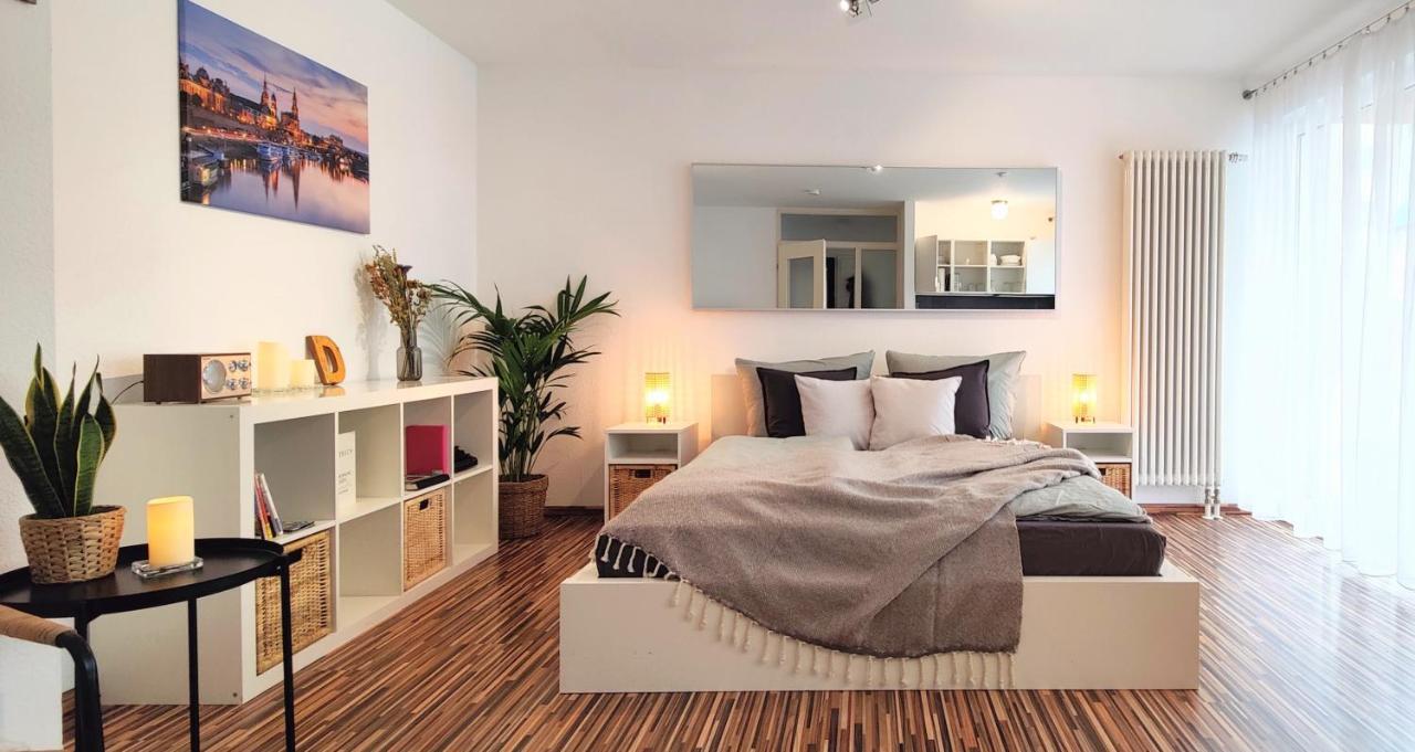 Gemuetliche Ferienwohnung In Ruhiger Lage Dresden Buitenkant foto