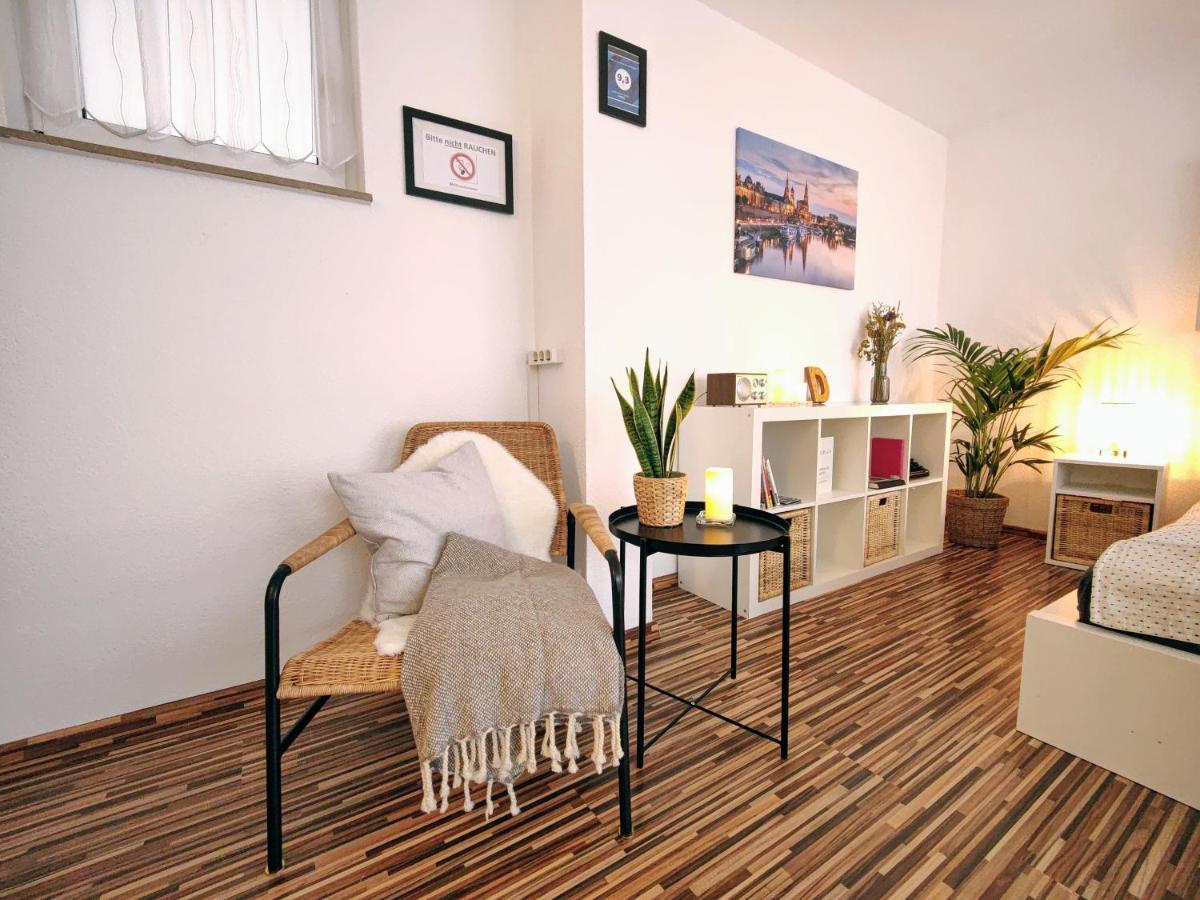 Gemuetliche Ferienwohnung In Ruhiger Lage Dresden Buitenkant foto